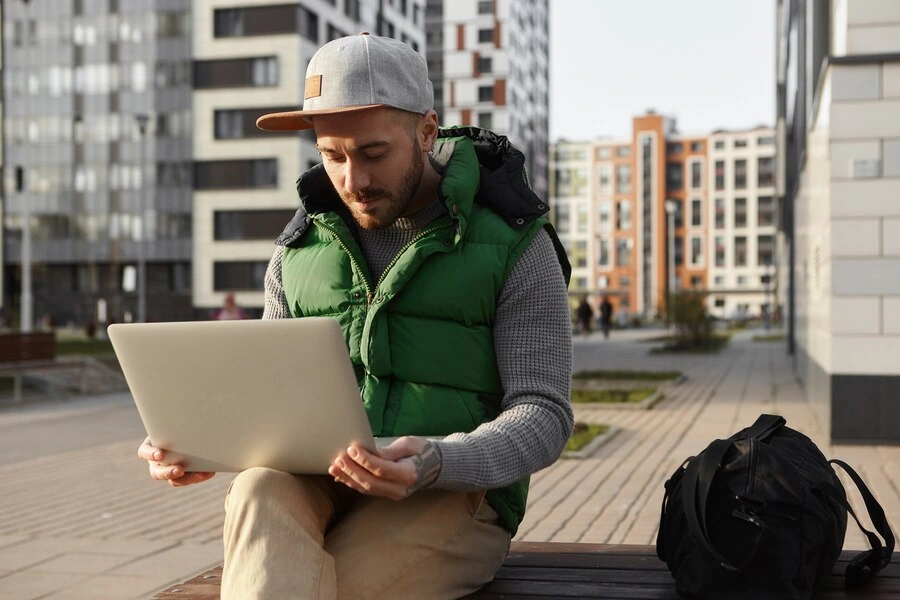 Key Problems We Solve for Digital Nomads in the UK