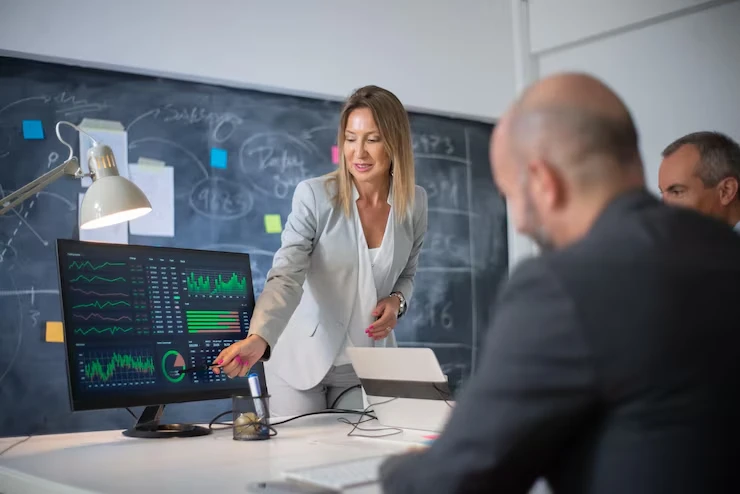 Startup Financial Forecasting and Investor Reporting