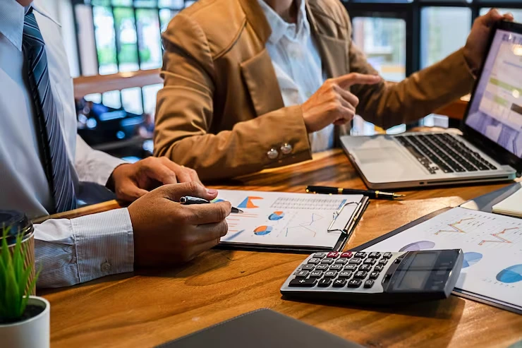 Cash Flow Control and Forecasting